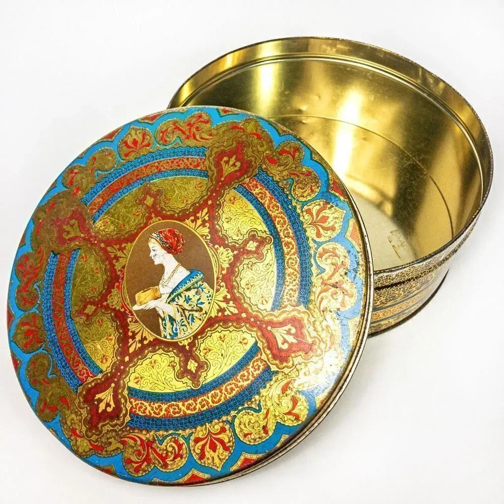 Antique Hostess Fruit Cake Tin 8” Round